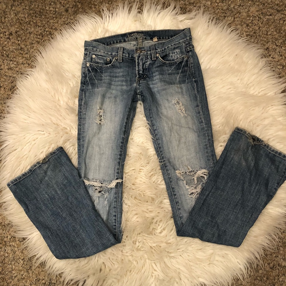 bebe distressed jeans
